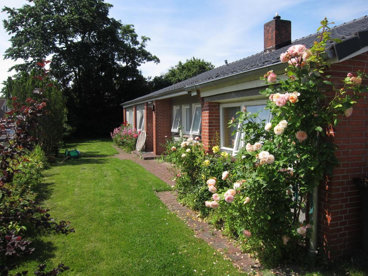 Ferienhaus In Buesumer Deichhausen - Buesum An Der Nordsee Fuer Bis Zu 9 Personen Exterior photo