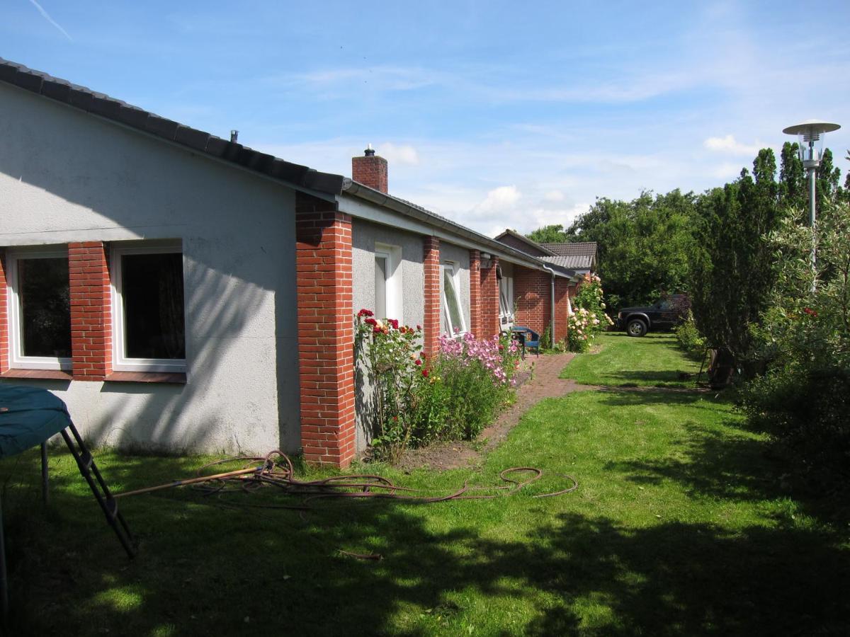 Ferienhaus In Buesumer Deichhausen - Buesum An Der Nordsee Fuer Bis Zu 9 Personen Exterior photo